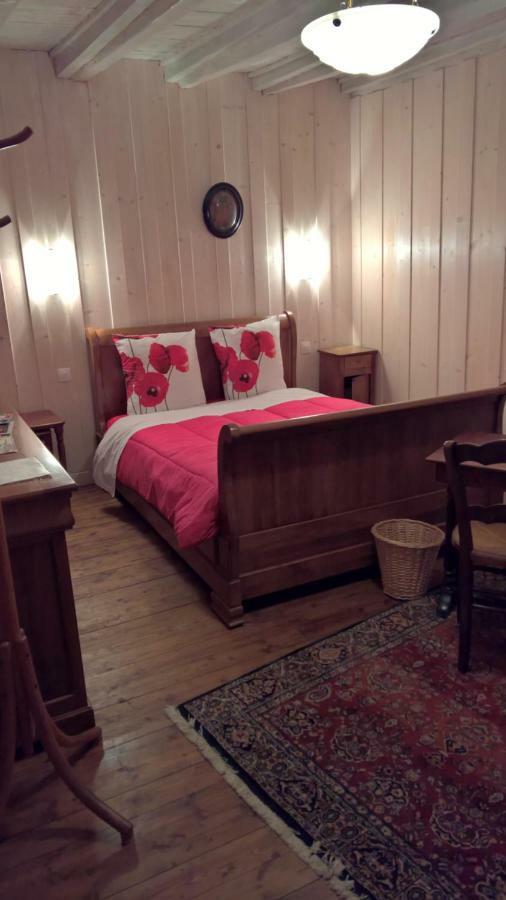 Chambre D Hote 1873 Frasne Екстер'єр фото