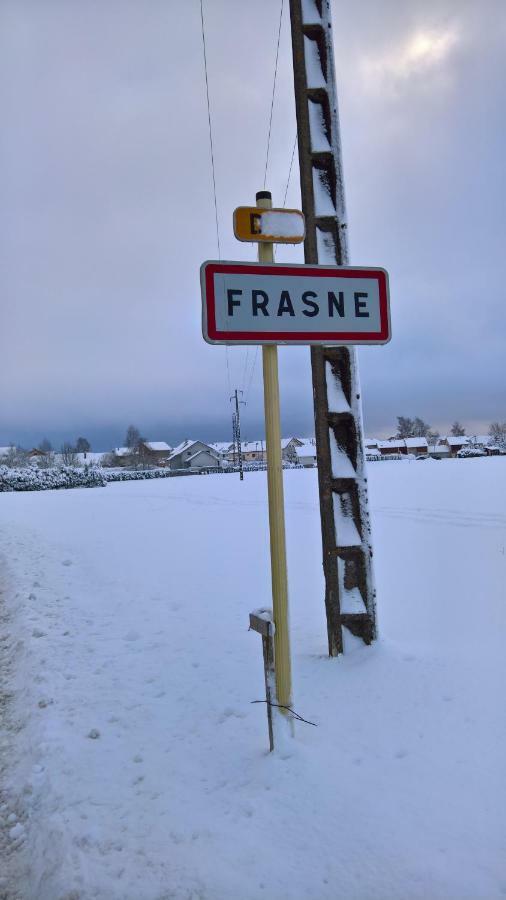 Chambre D Hote 1873 Frasne Екстер'єр фото