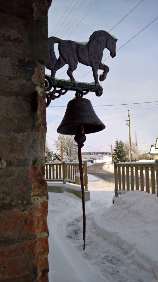 Chambre D Hote 1873 Frasne Екстер'єр фото